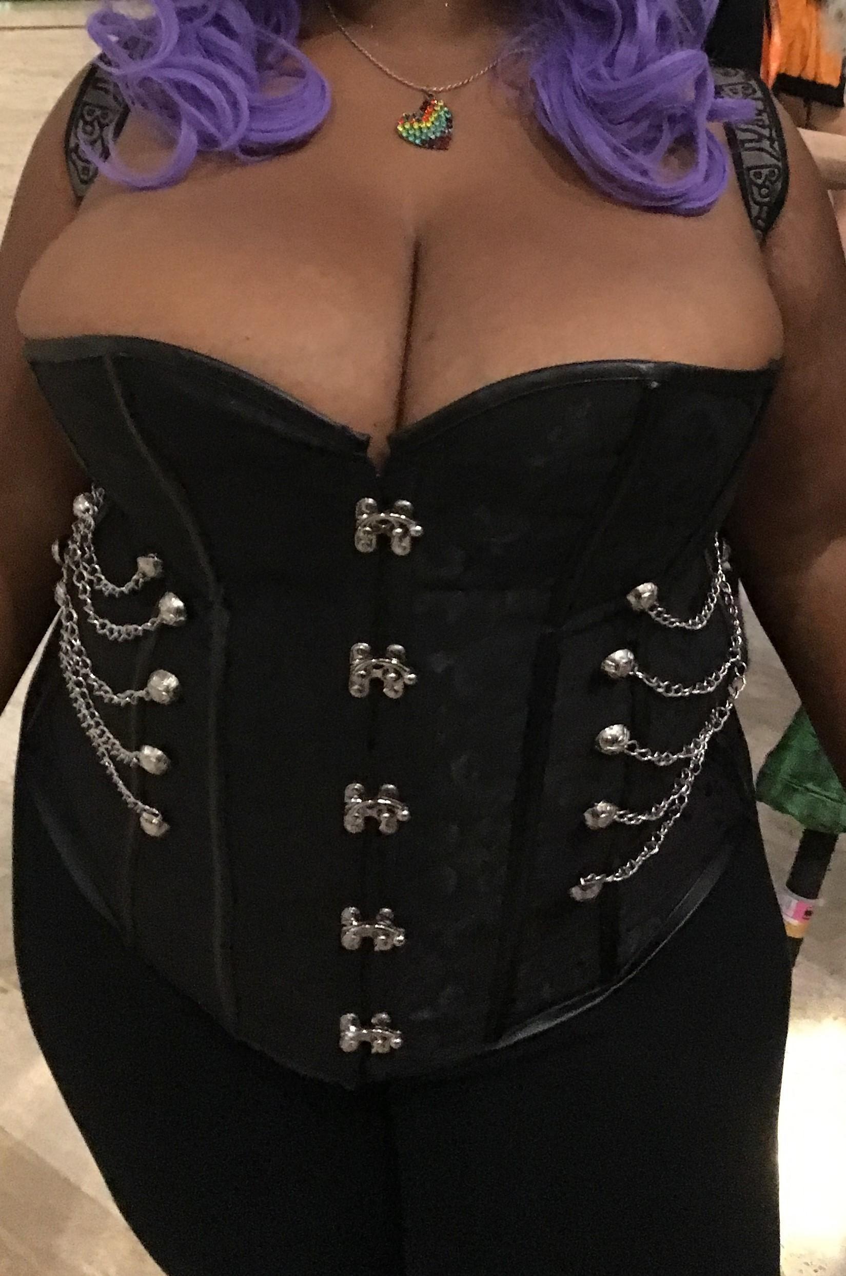 Chocolate Milk Mommy profile image