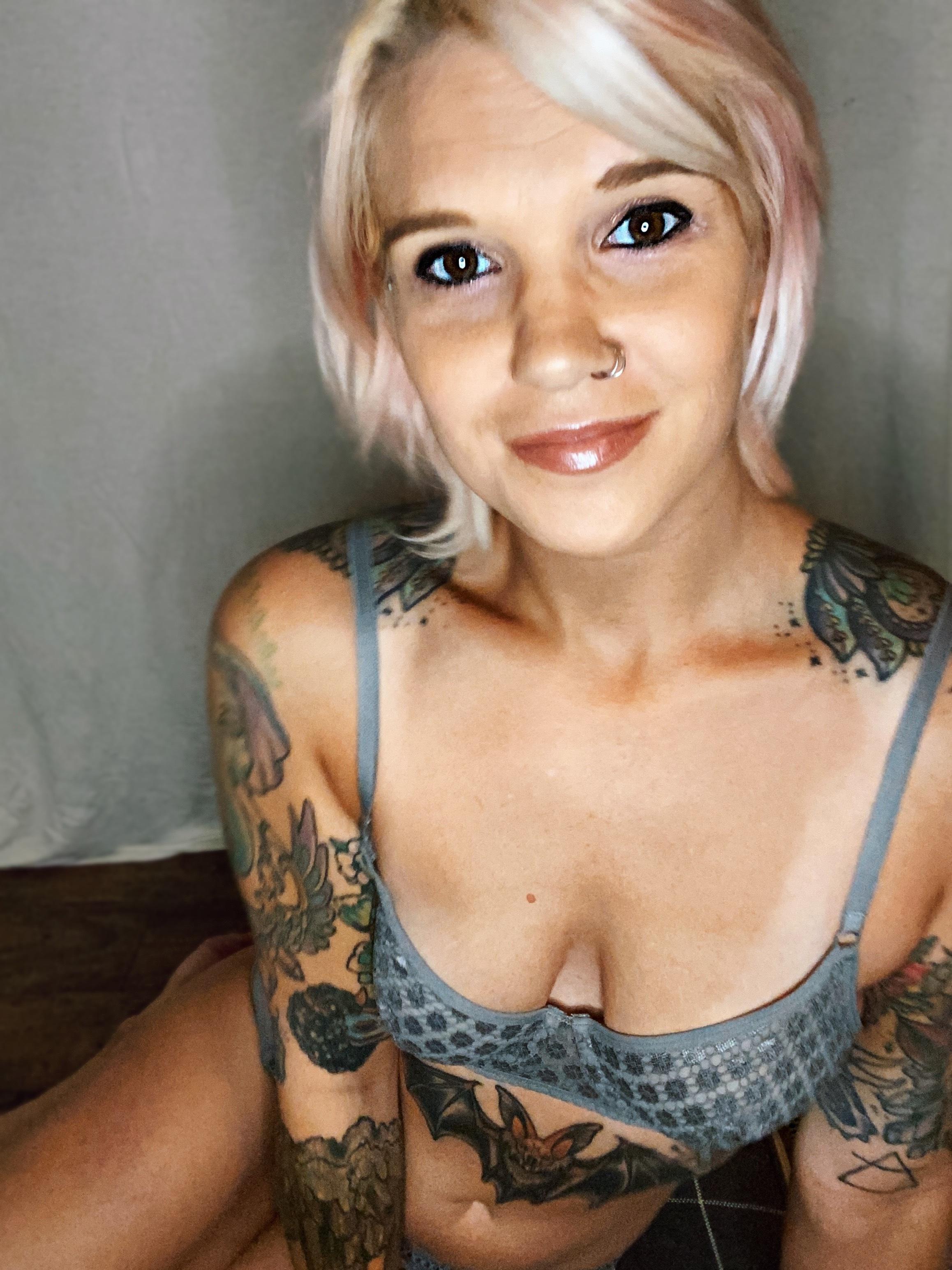 Ember Rose profile image