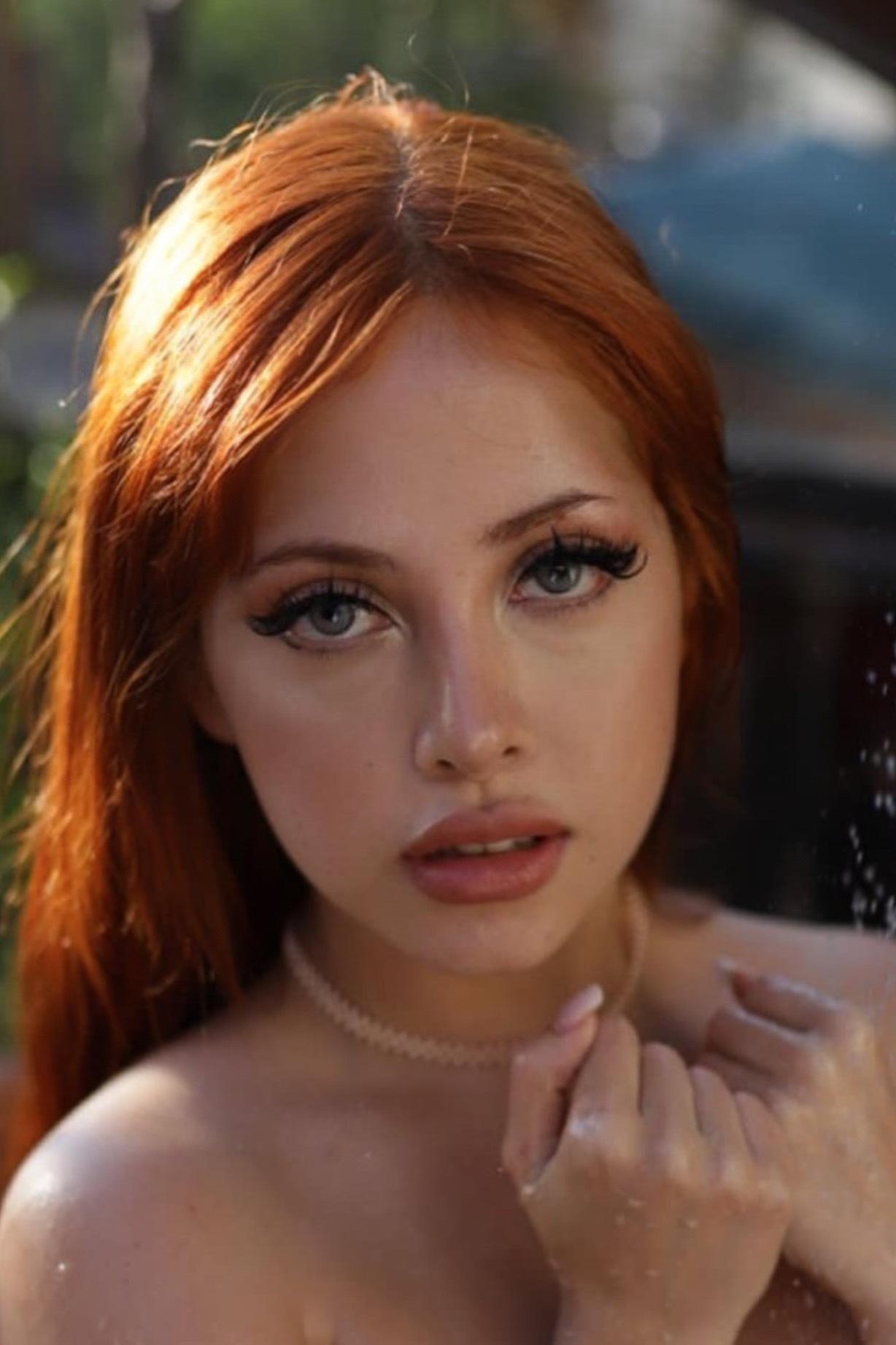 𝓓𝓸𝓵𝓵𝔂𝓬𝓲𝓸𝓾𝓼 👅🍭 profile image