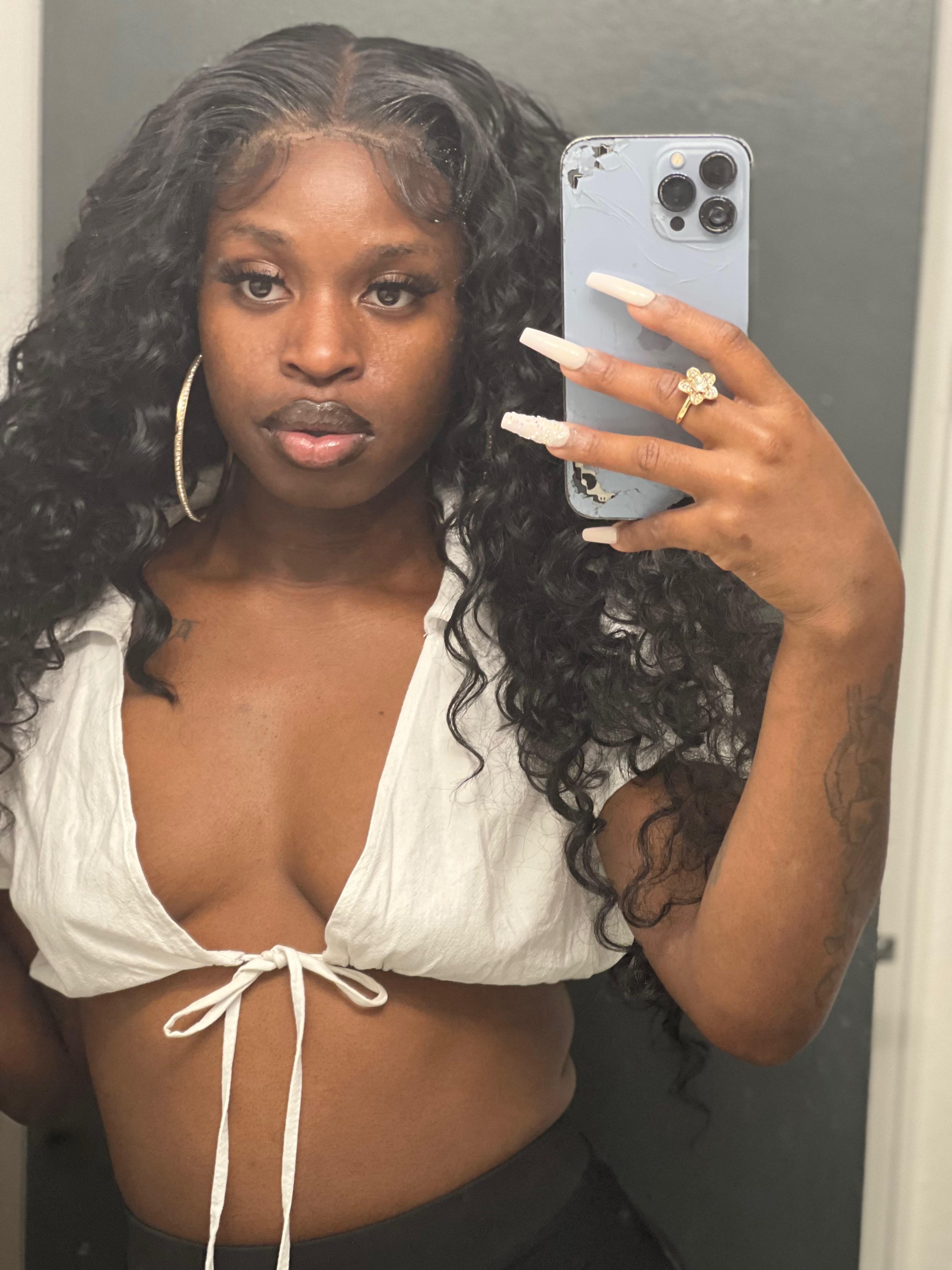 Ona ❤️ profile image