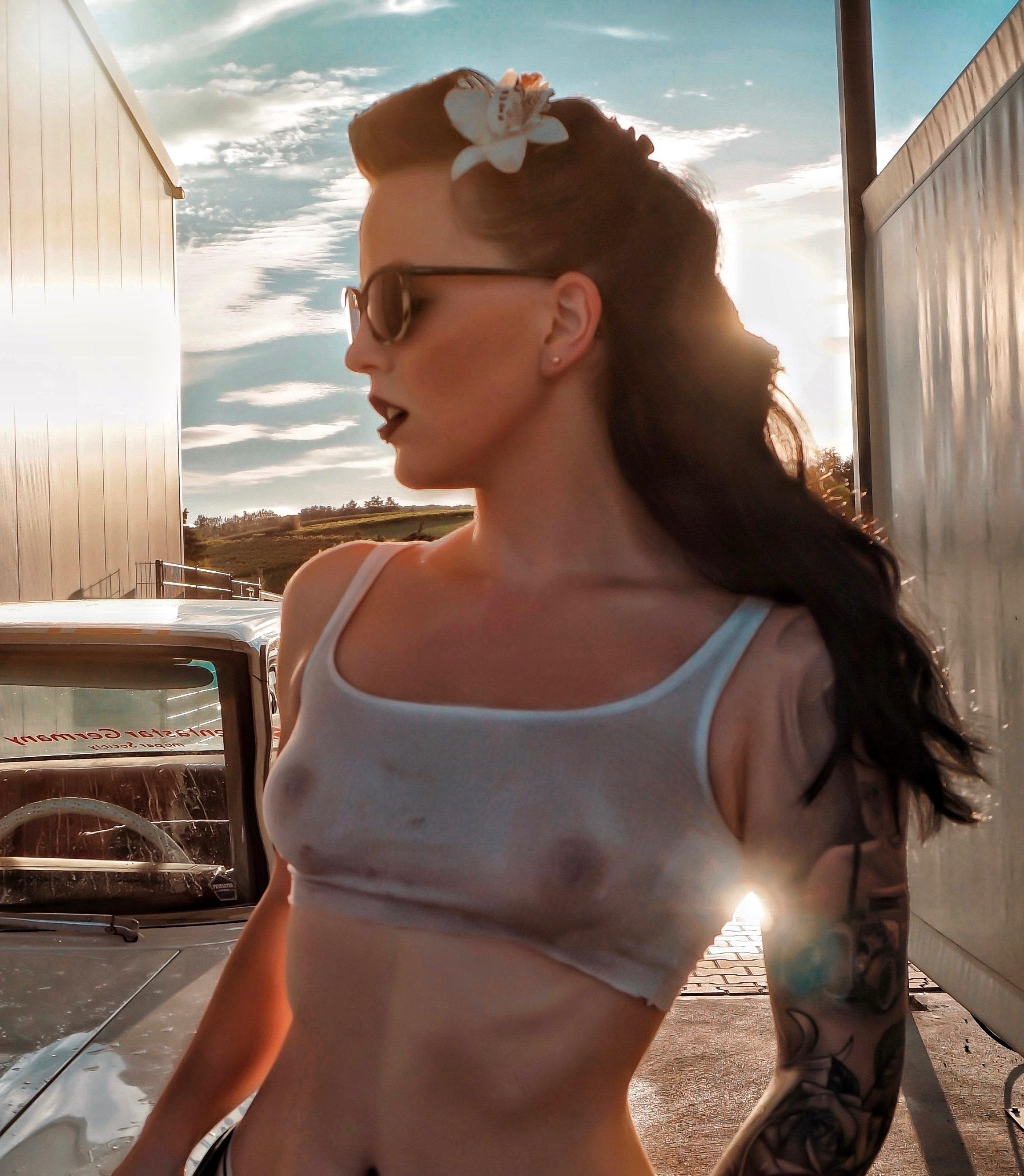 Miss Black van Cherry profile image