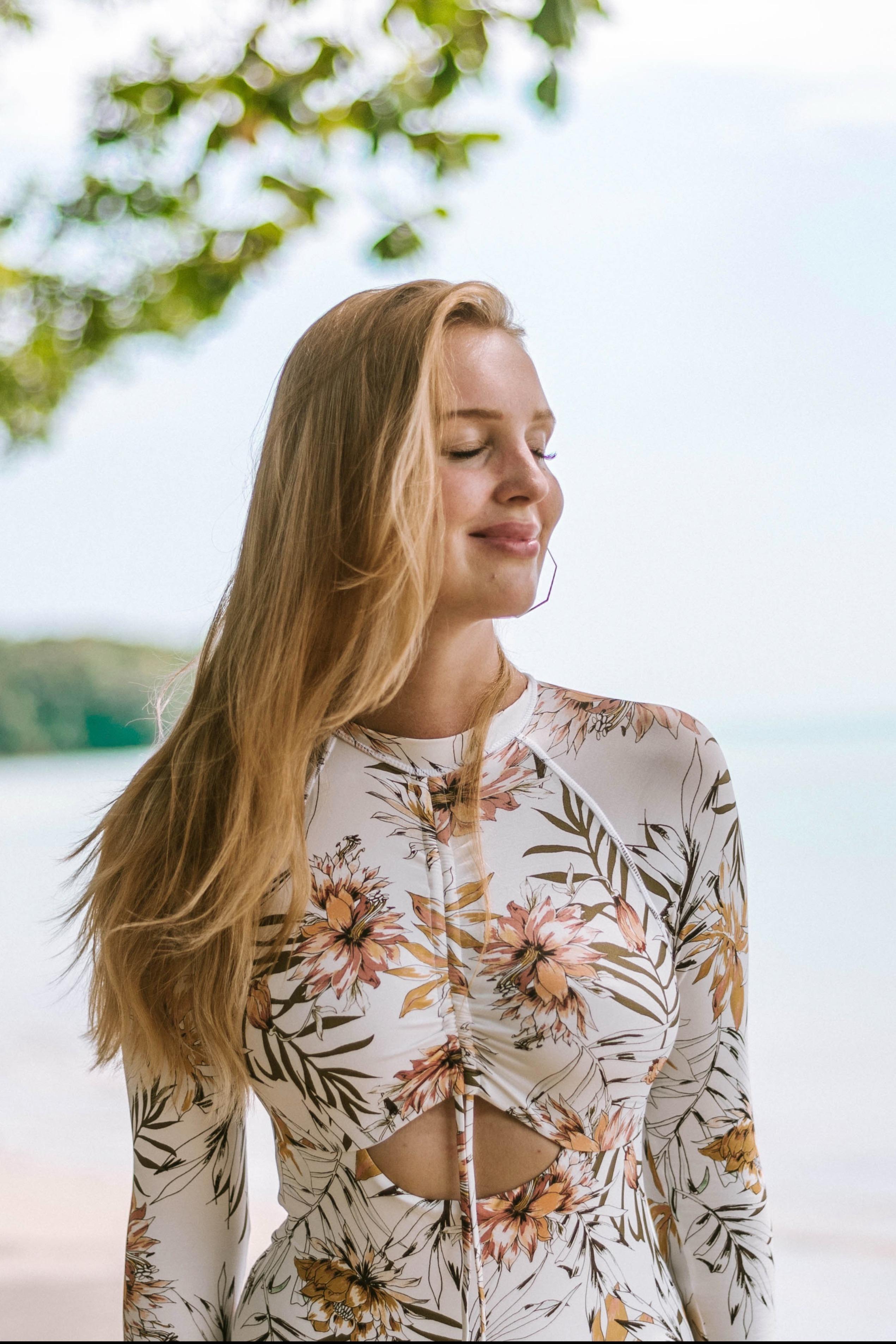 The babe next door 👧 profile image