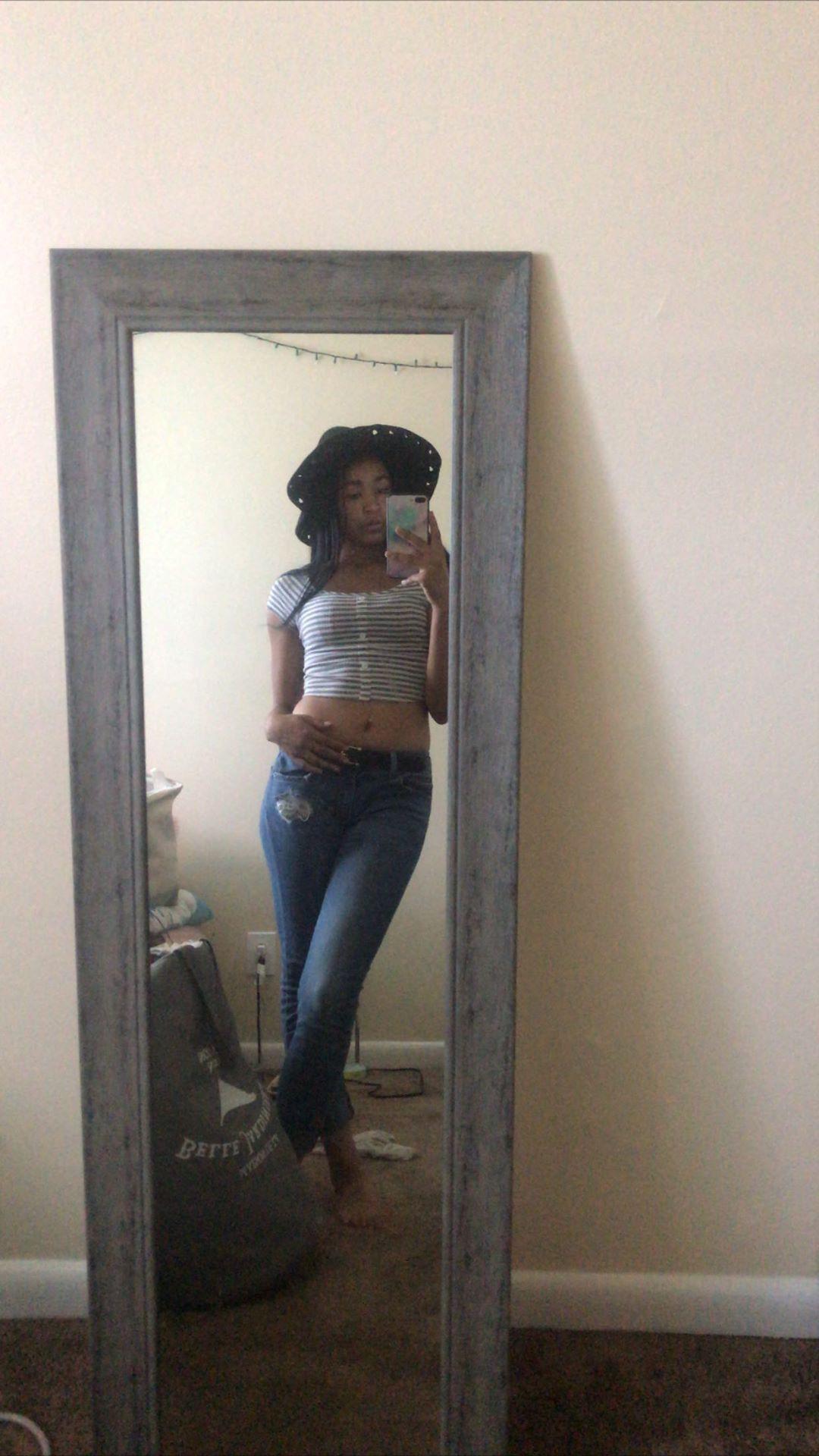 Honey Sai profile image