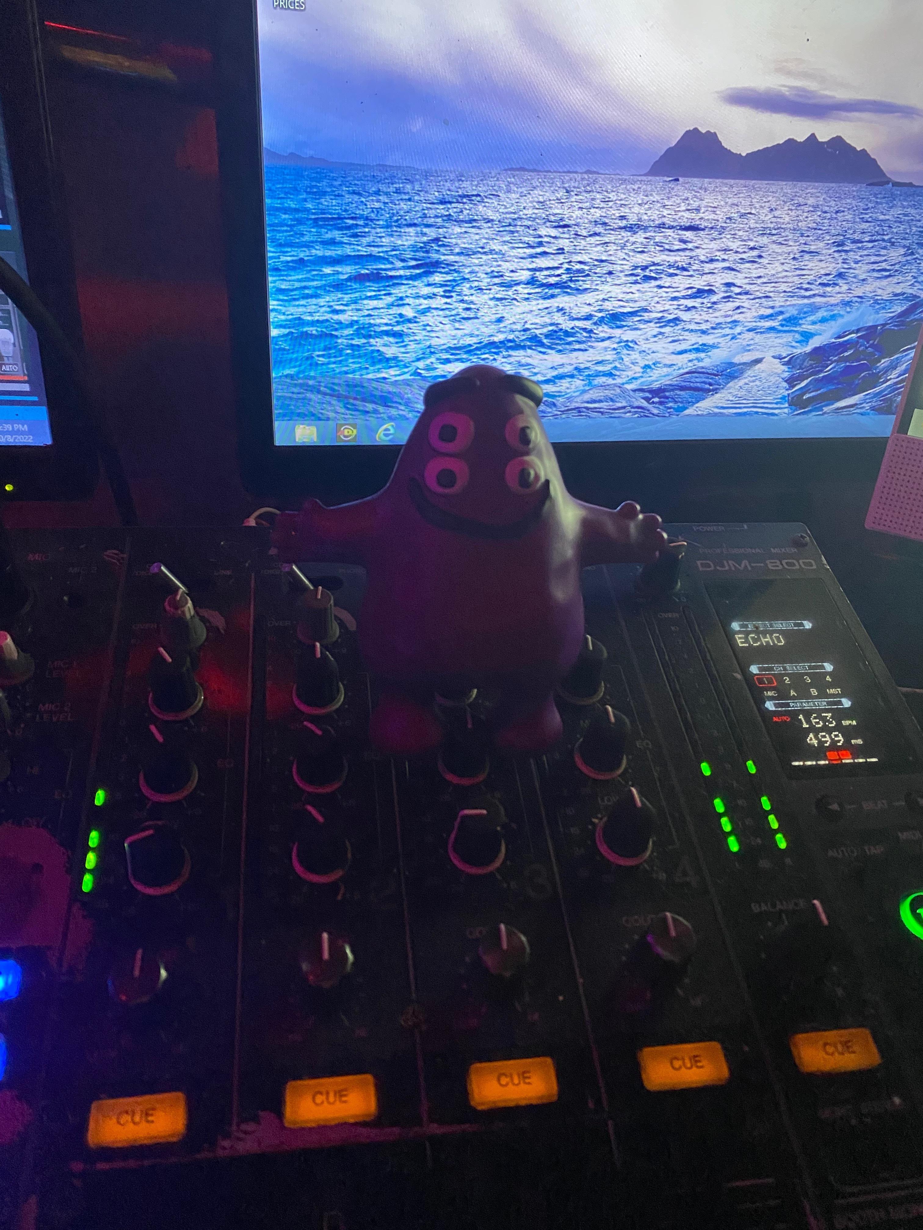 Slim Thicc profile image