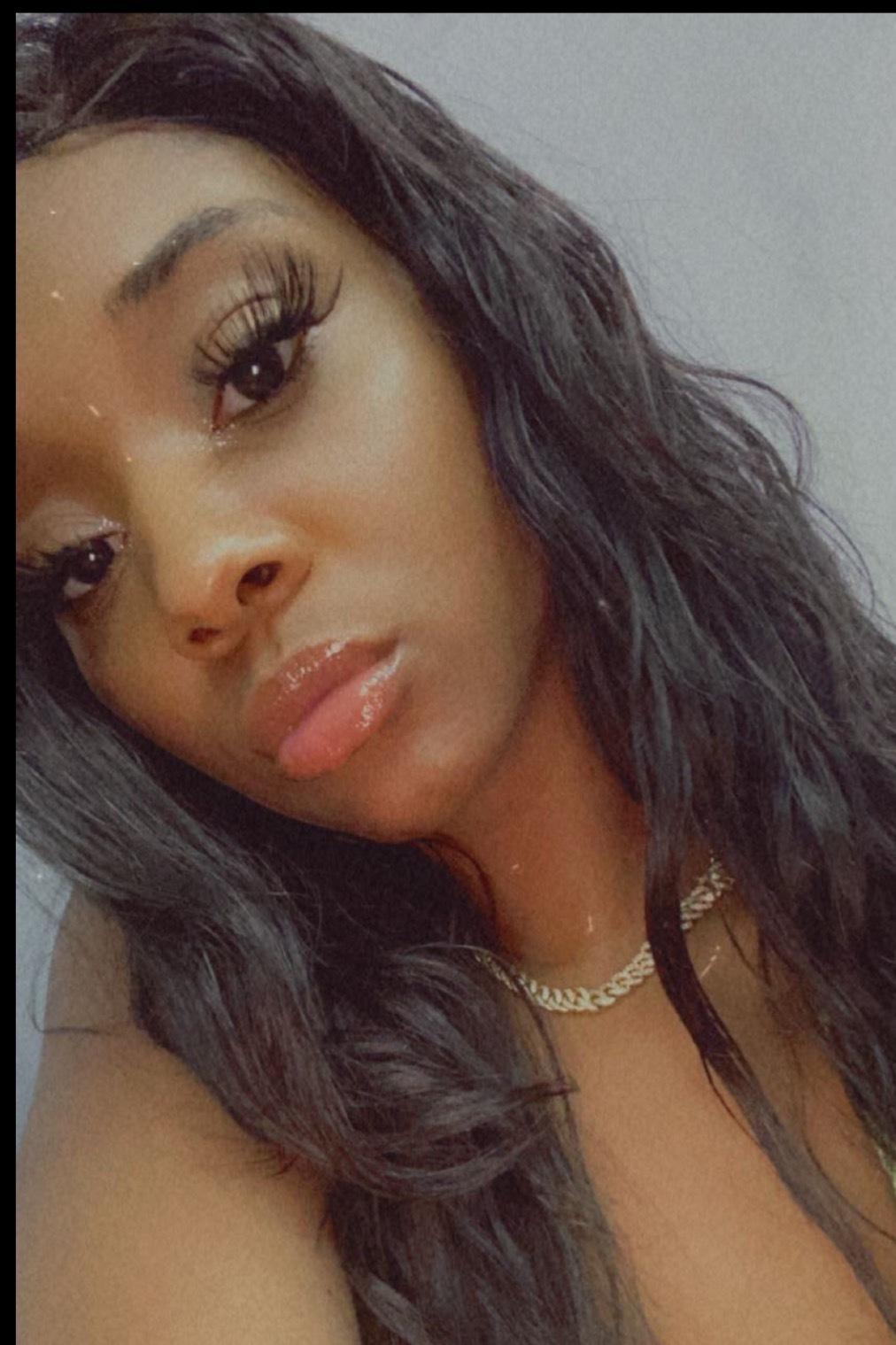 Leilani Star profile image