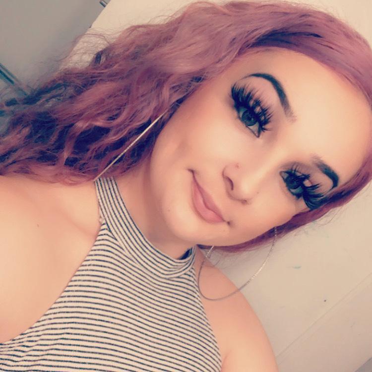 Baii 🖤 profile image