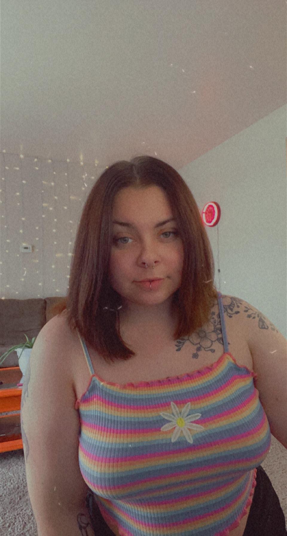 Liv 🌼 profile image