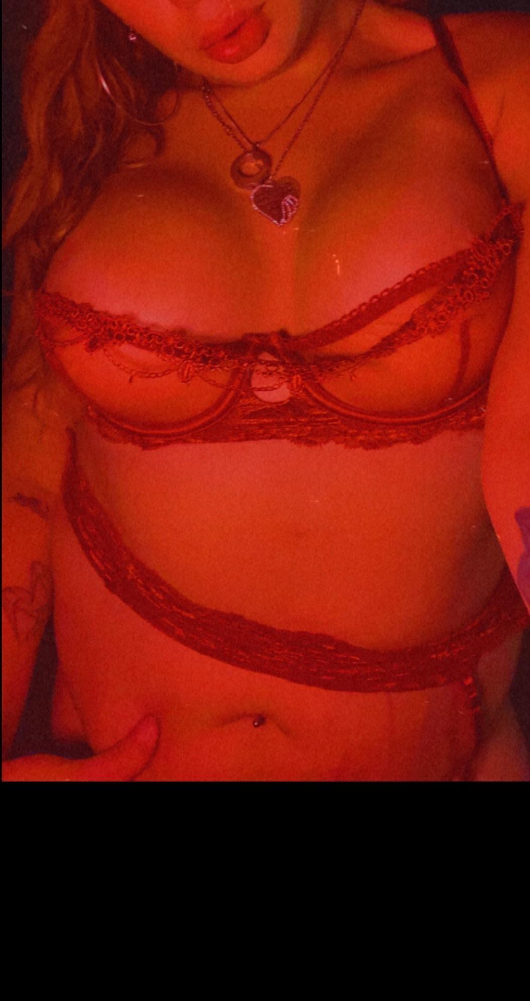 Mixed Trans Mami profile image