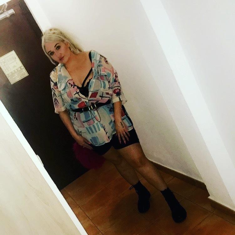 Miss Roxy 🤑 profile image