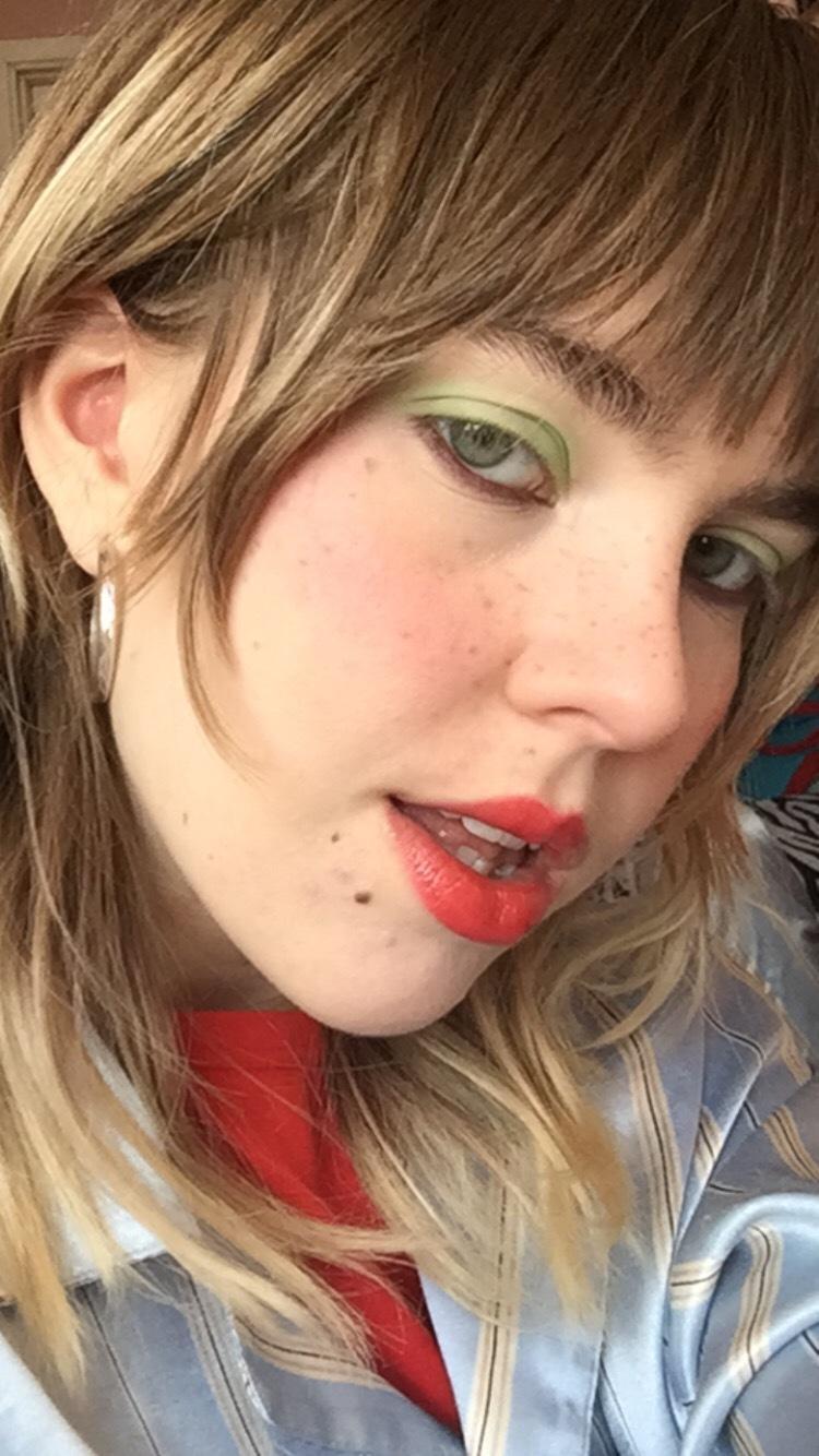 SAFARI GIRL profile image