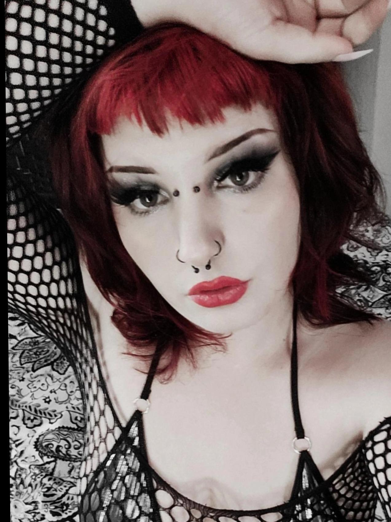 𝕭𝖚𝖓𝖓𝖞(*´꒳`*) profile image