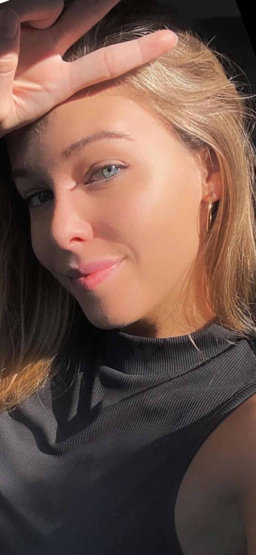 Vic & Adri profile image