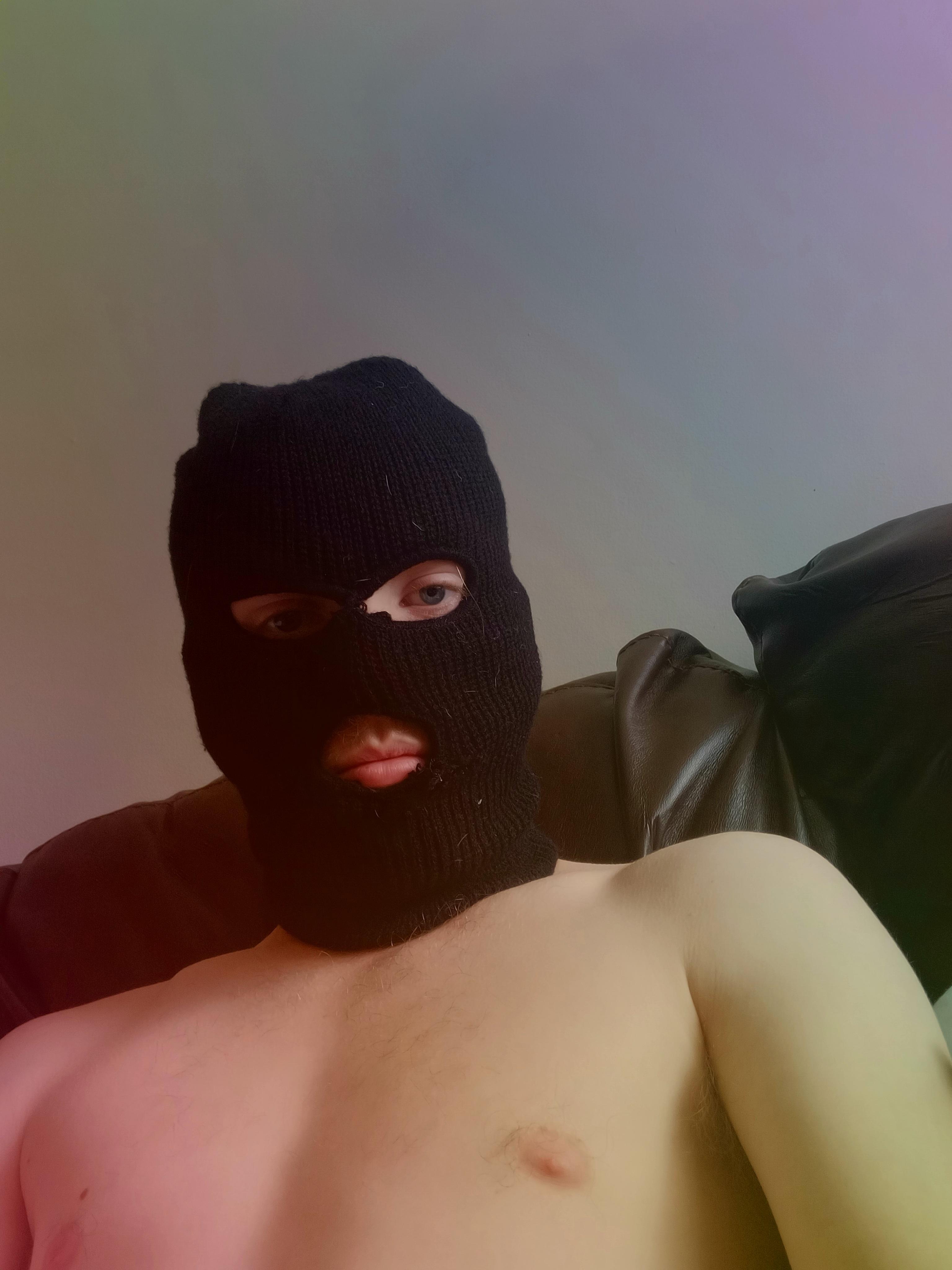 Pale DADDY profile image