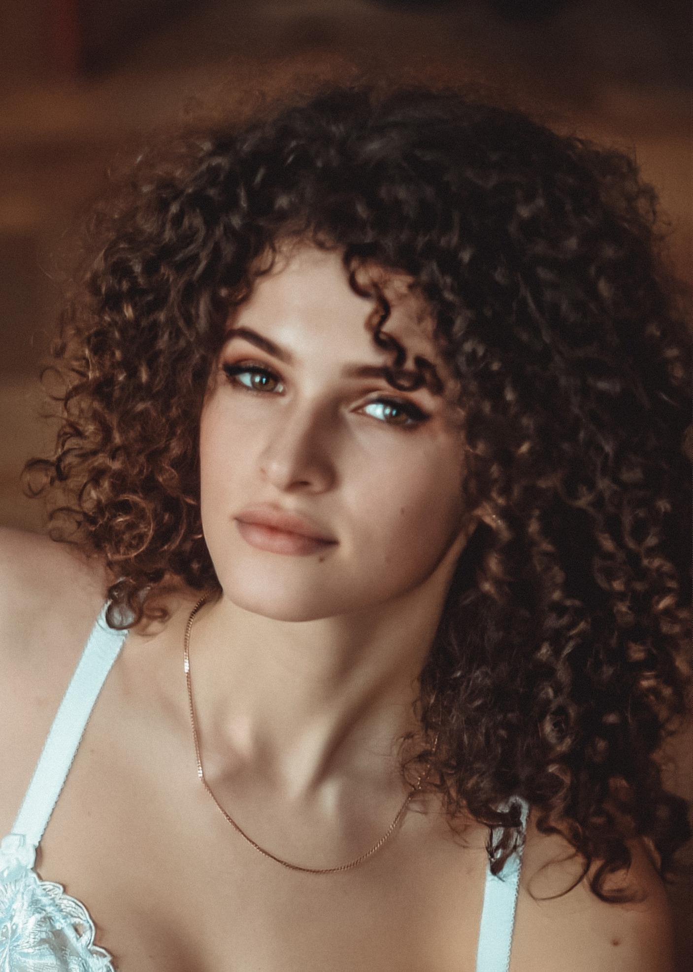 TaishaCurly profile image