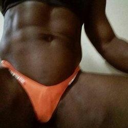 clit worship profile image