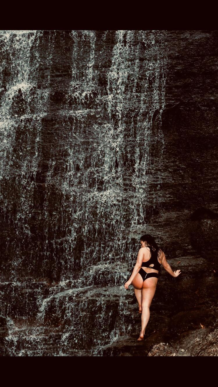 Roxy Jay profile image