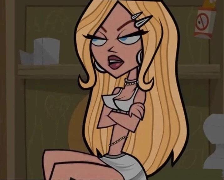 Cassie 🦋 profile image