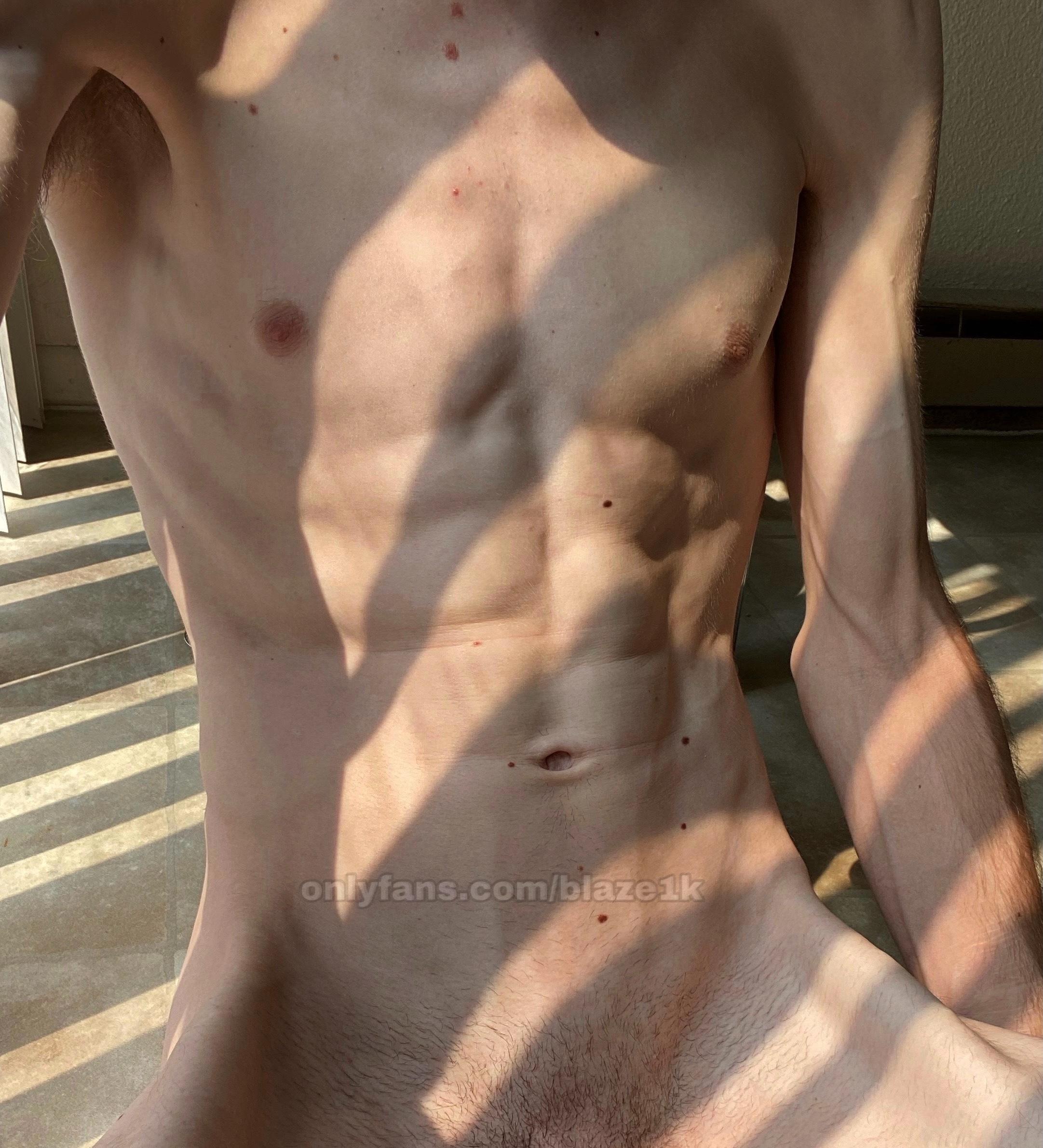 вℓαzє1к profile image