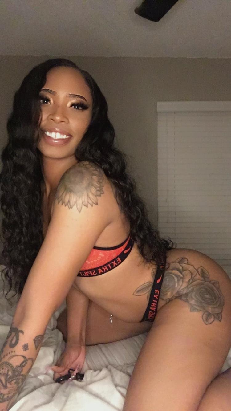 Rose Monroe profile image