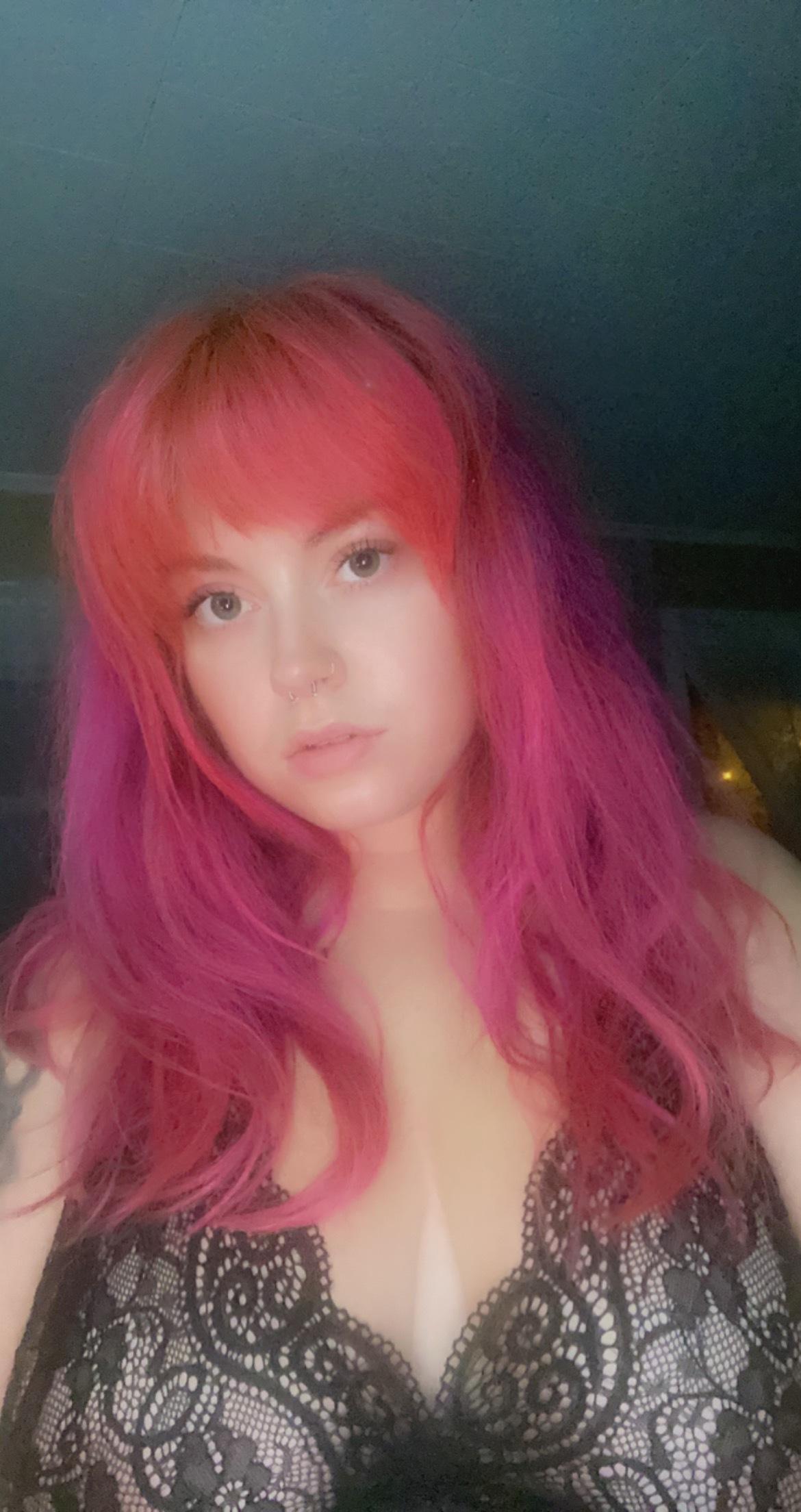 Kelly Love  🍓 Girl Next Door 🍓 profile image