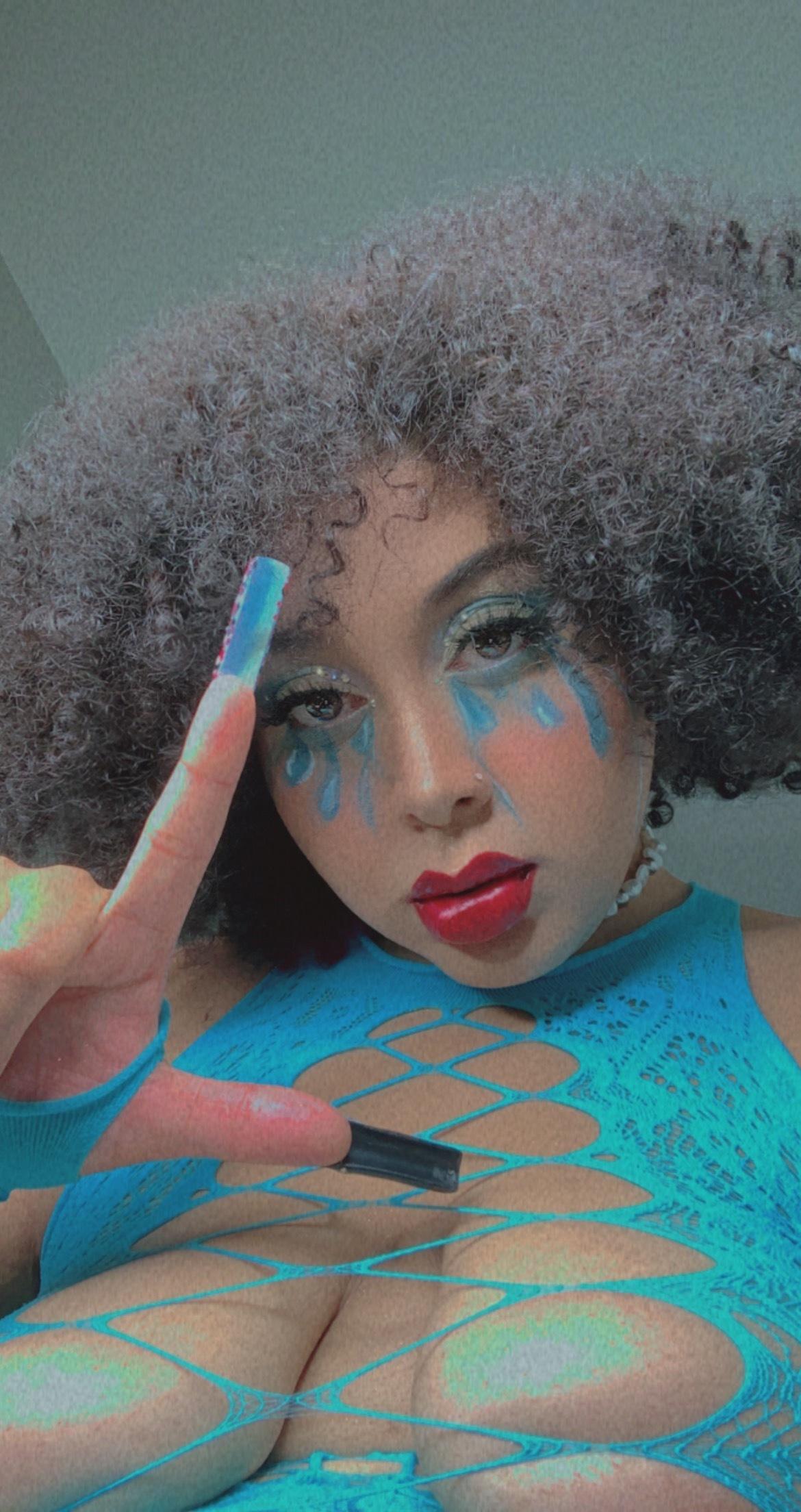 Raven Symoan👅 profile image