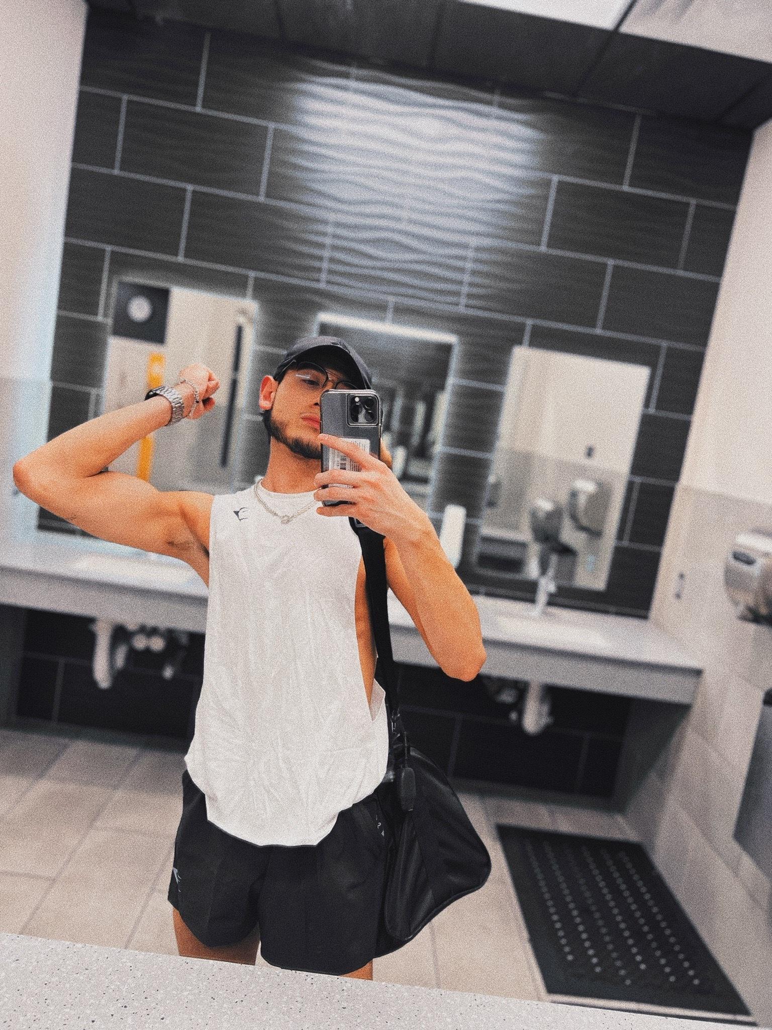 Itscarlosss profile image