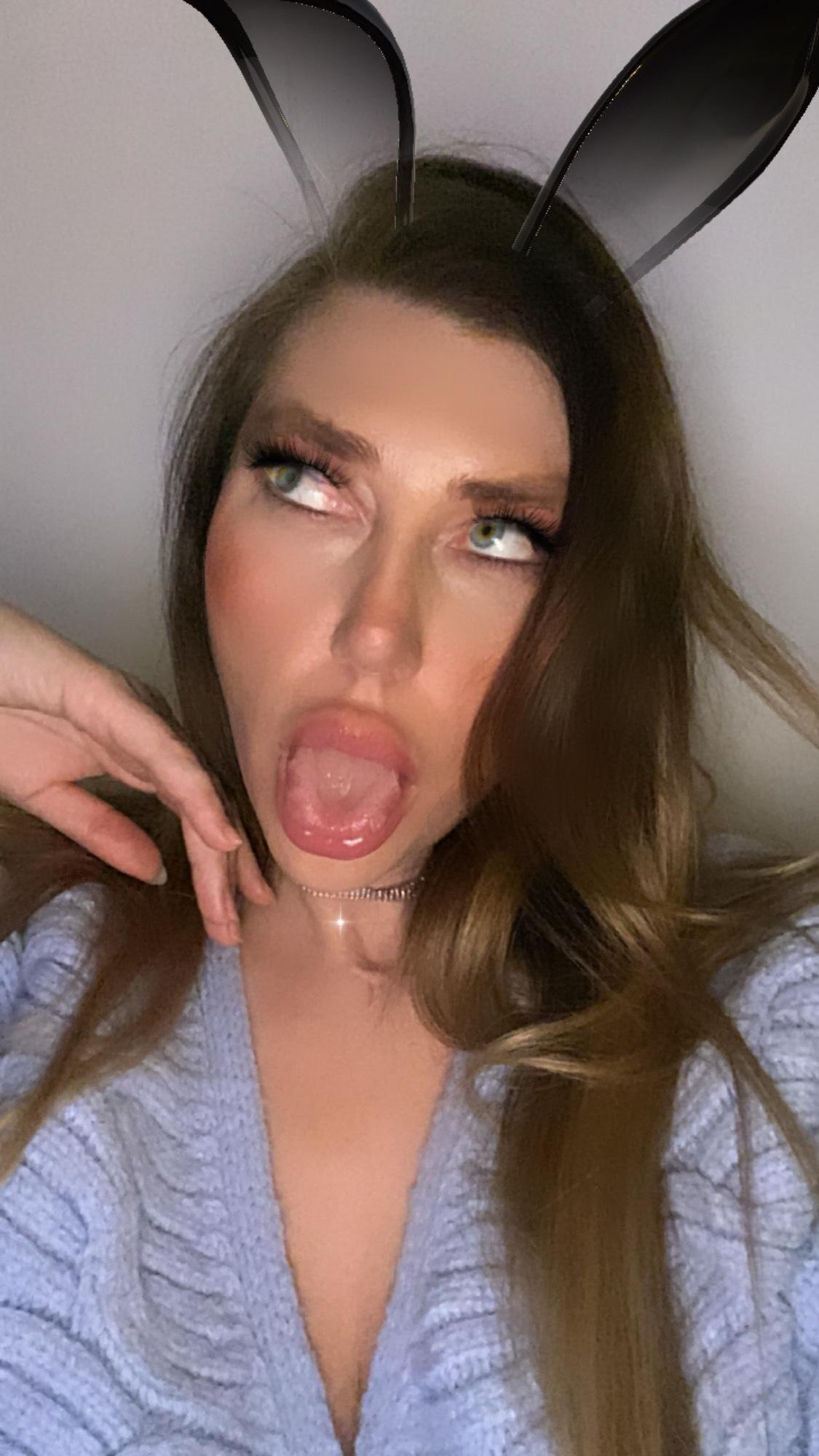 𝒜𝐿𝐿𝒴 | 🅵🆁🅴🅴 💦 profile image