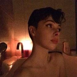 Empress 🌙 profile image