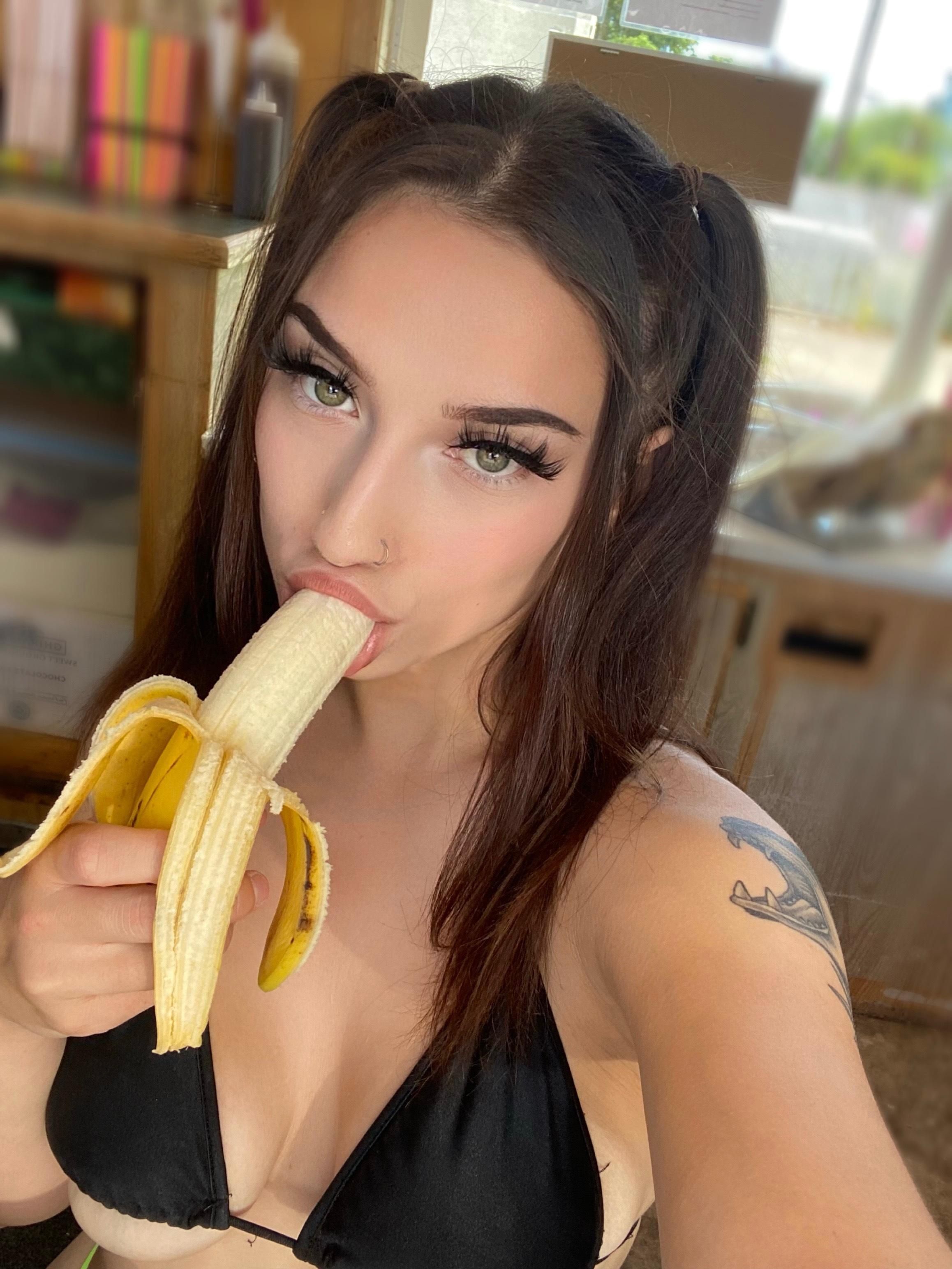 Michelle profile image