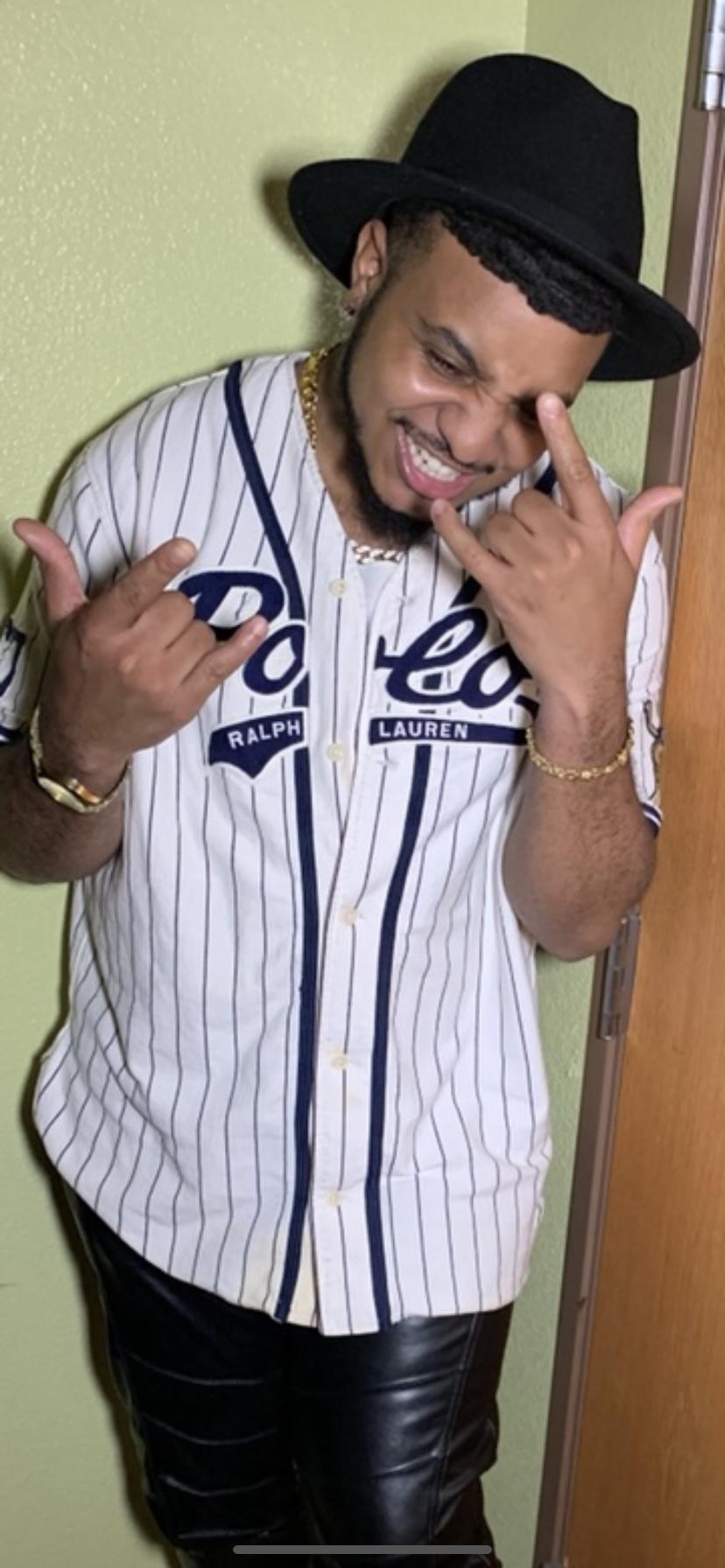 Cezzy World profile image