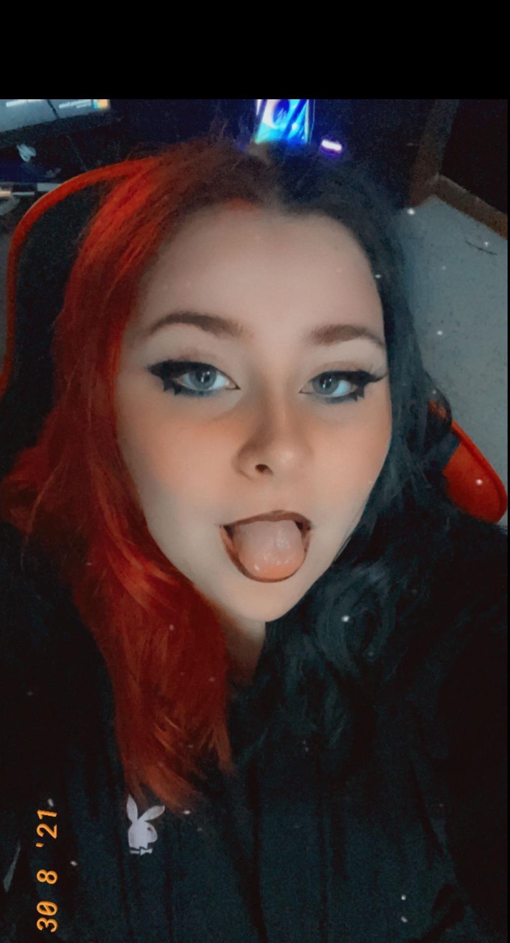 Sarah<3 profile image