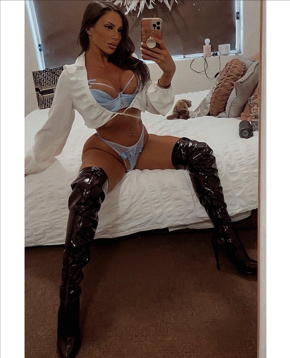 MissElleJae profile image