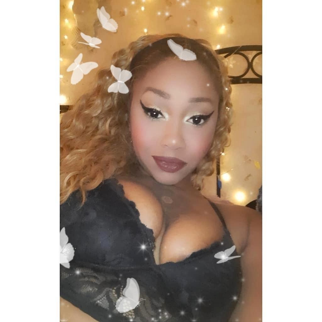 Cherry C profile image