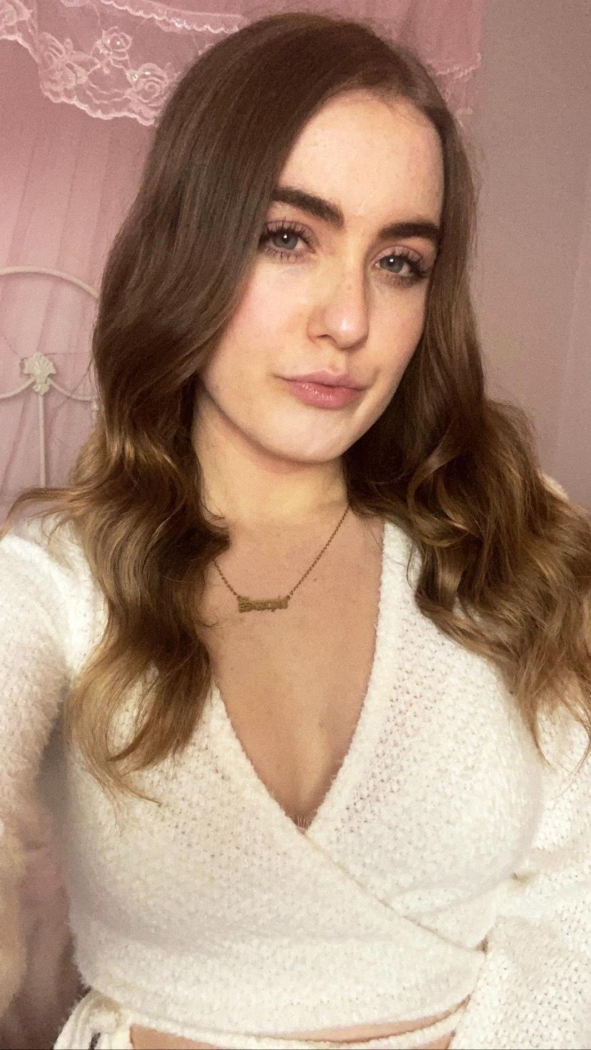 Lola Rae profile image