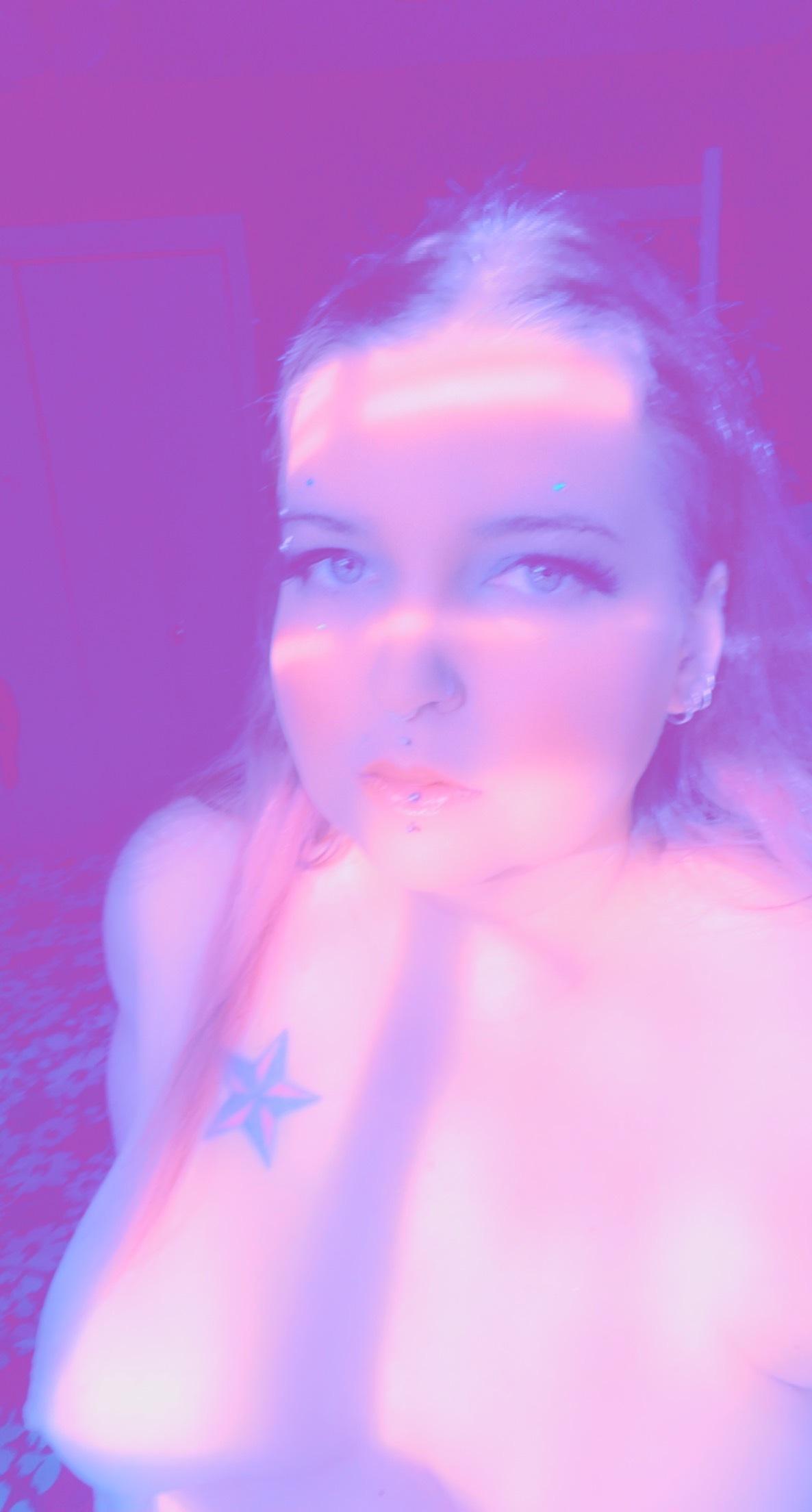 Starless Rhiannon profile image