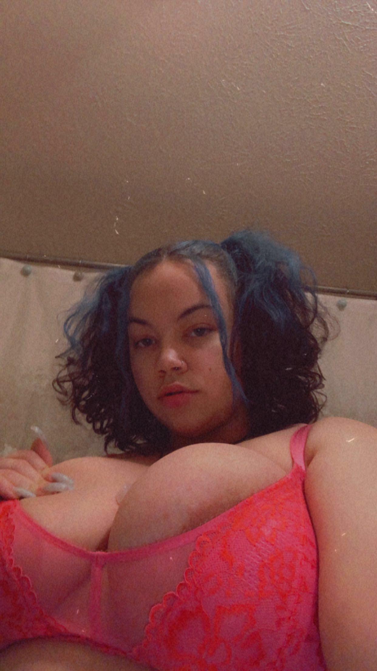 Cherrys Place🍒 profile image