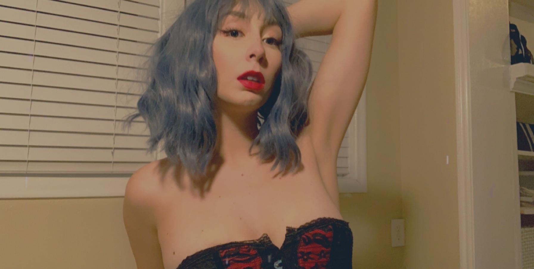 Lucy Nyx profile image