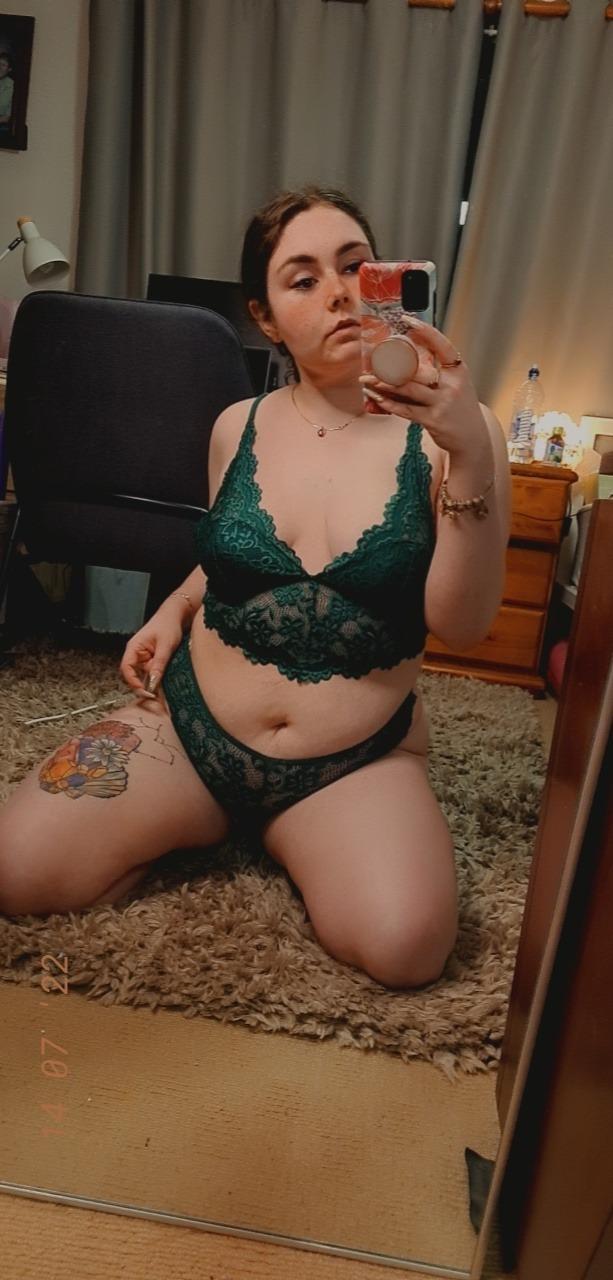 Alex Rose Ashby profile image