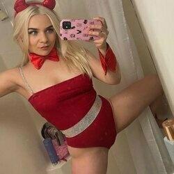 Ellie Shou profile image