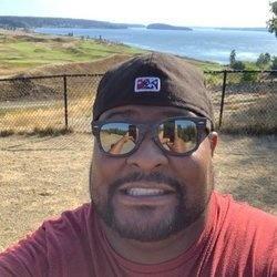 Clay W profile image