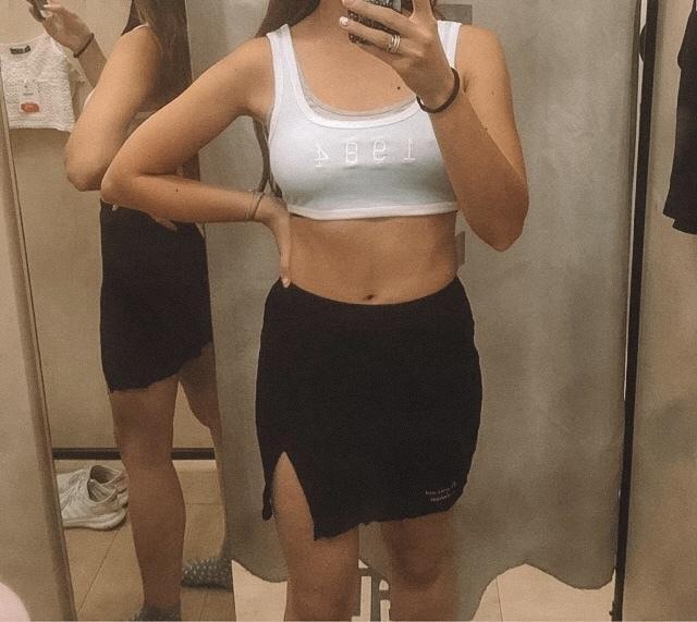 V FREE page profile image