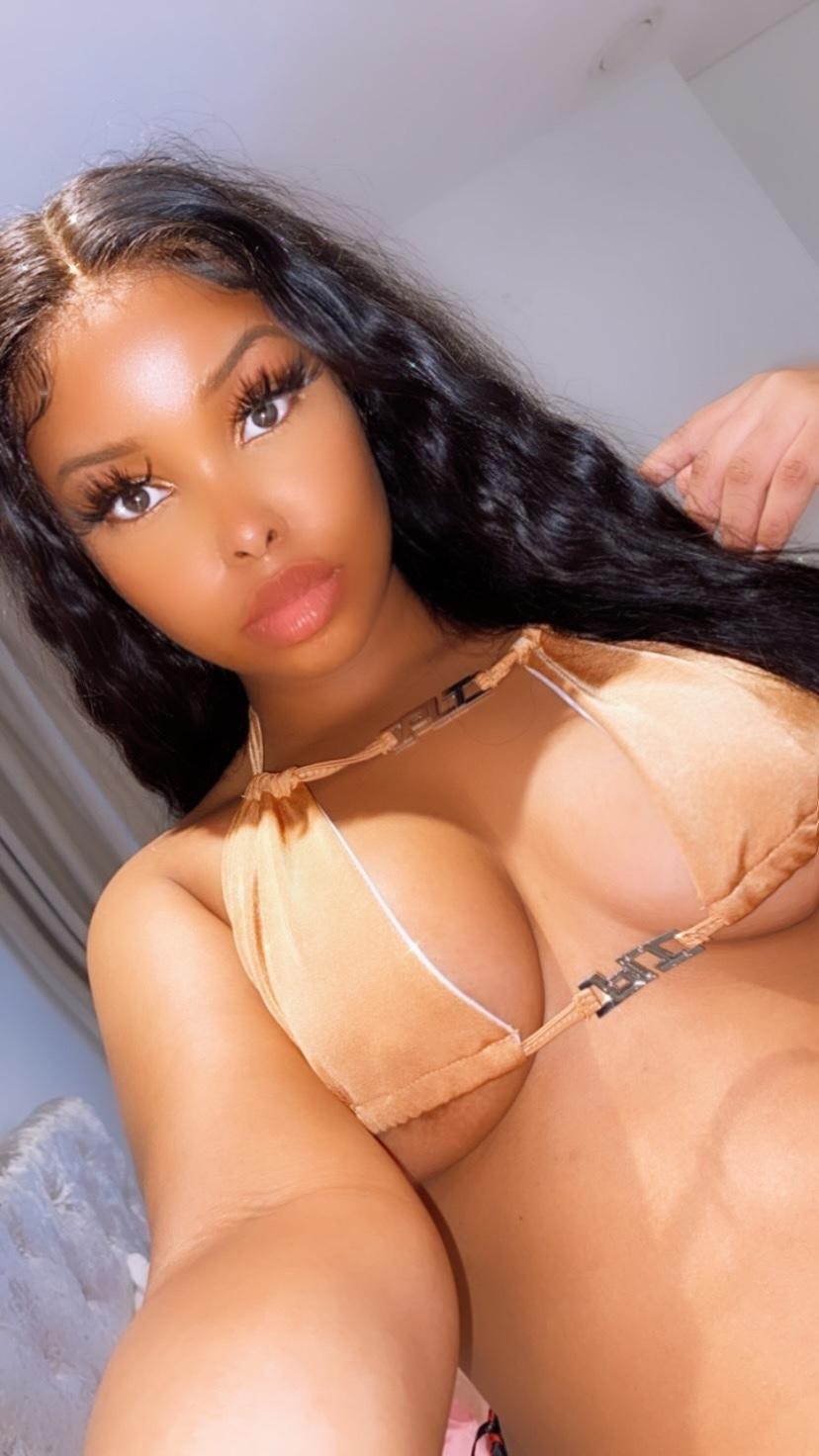 YasminRoyale profile image