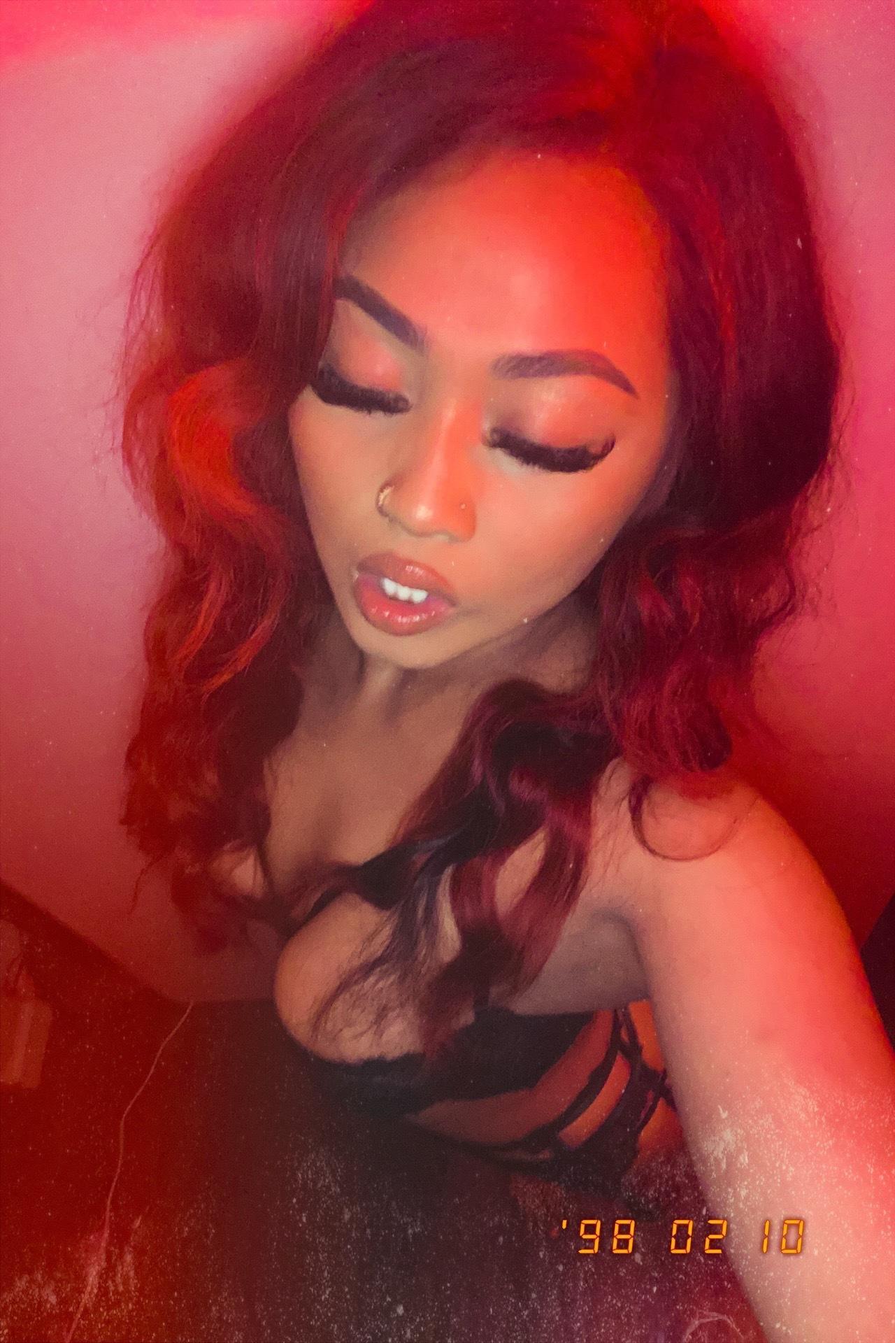 Luna🌙 profile image