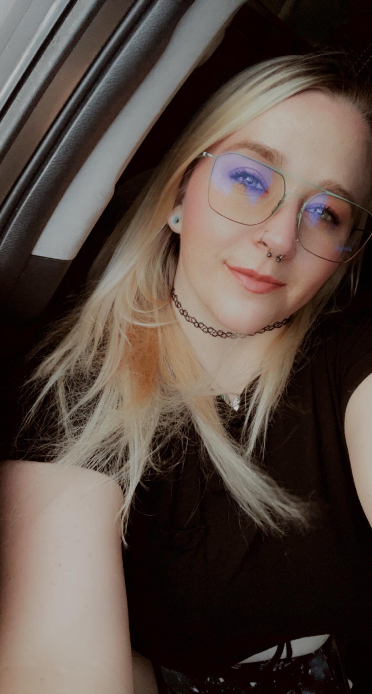 RikkiLa profile image