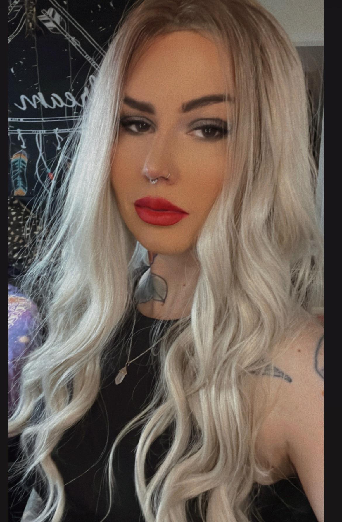 Lucy 🖤 profile image