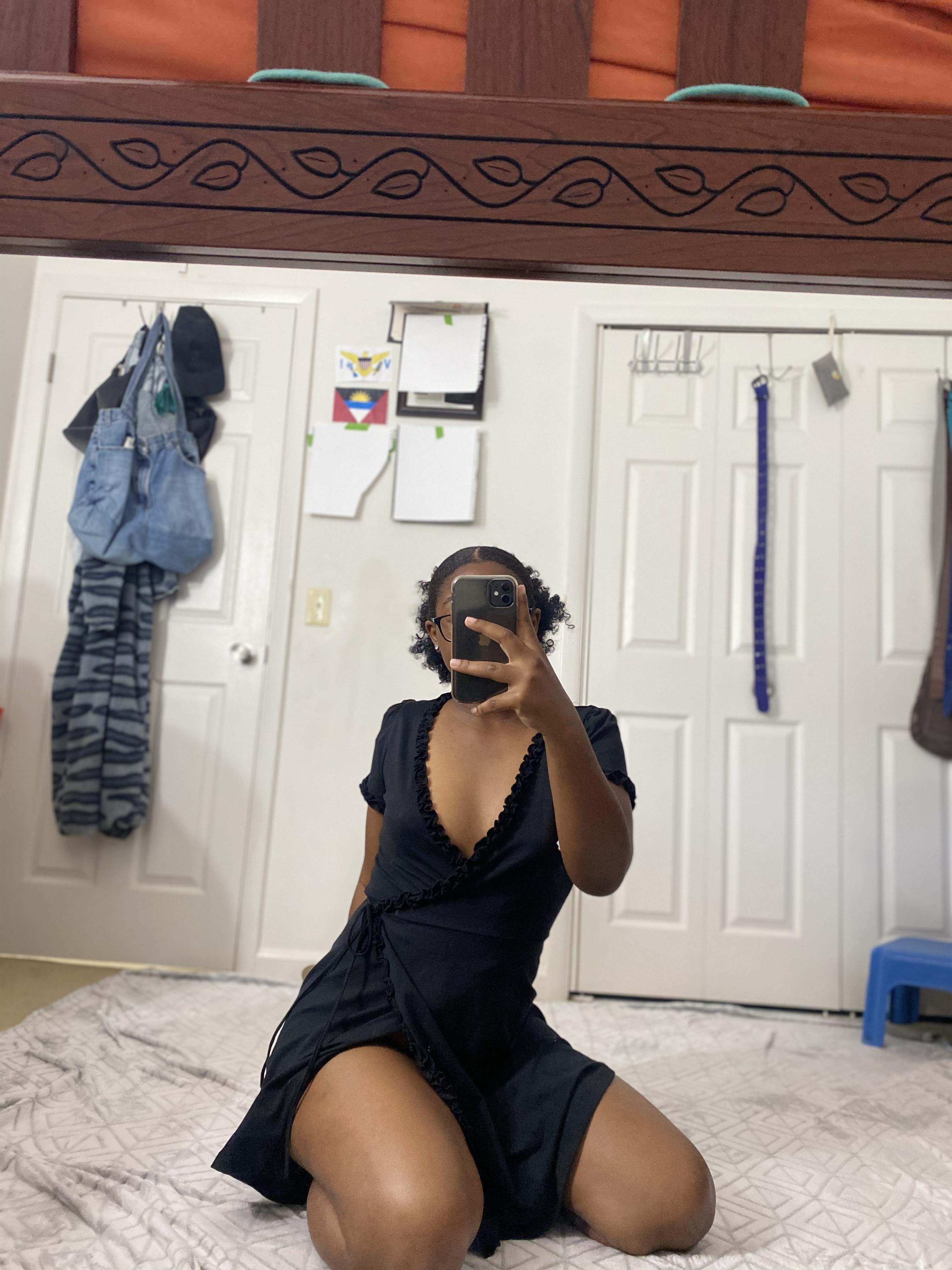 Your fav whore profile image