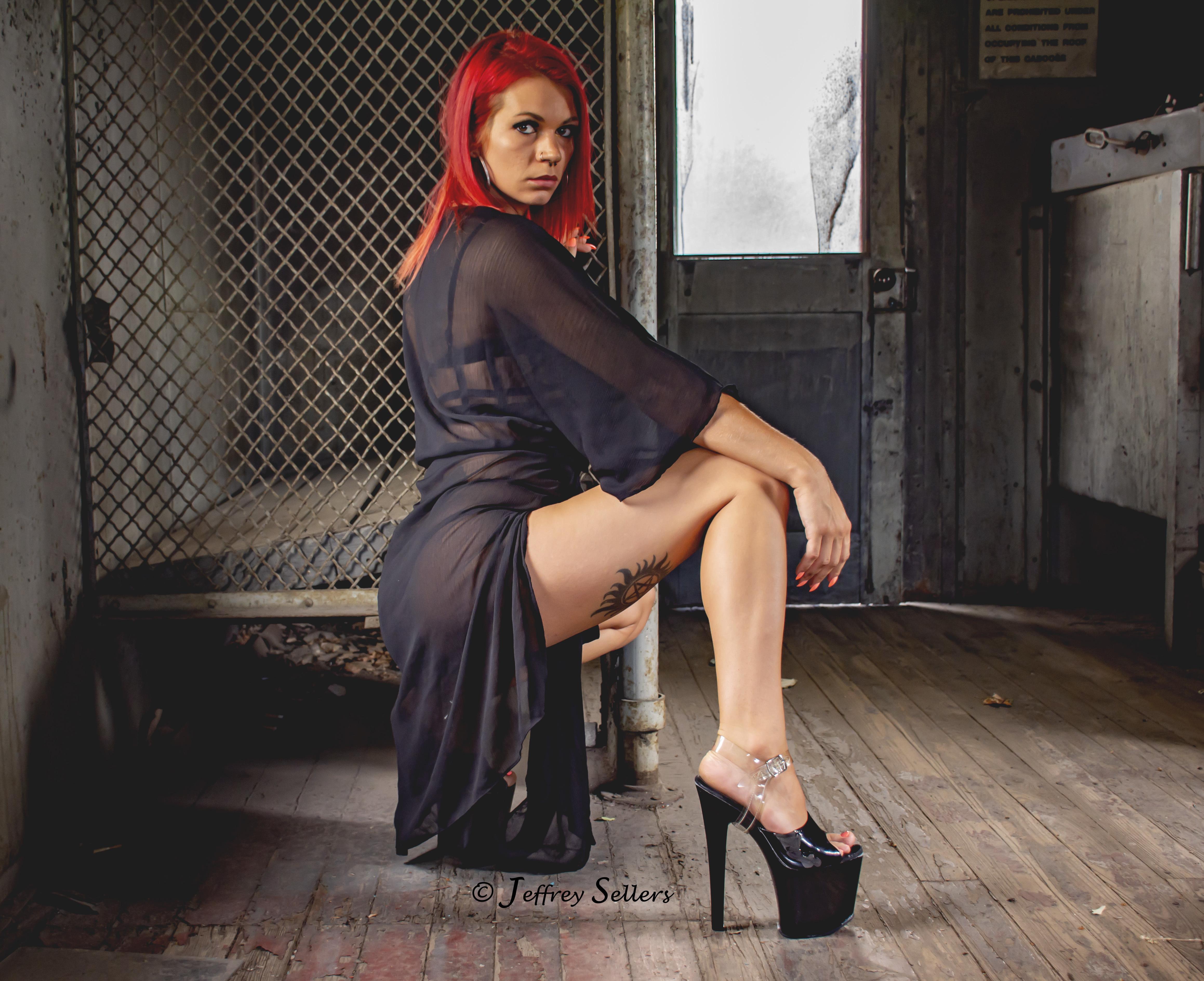 Ava hawthorne profile image