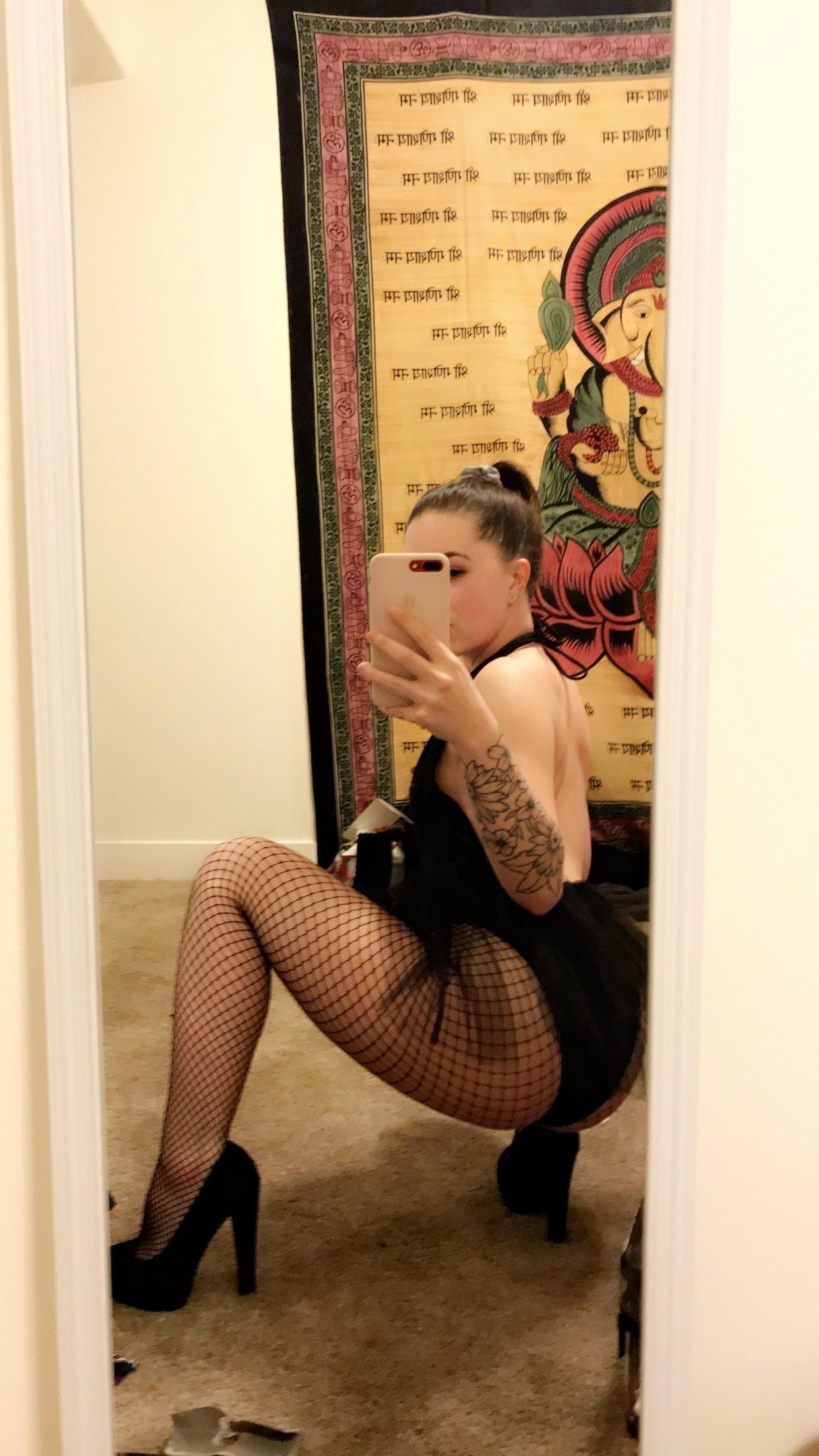 Mama Kate profile image