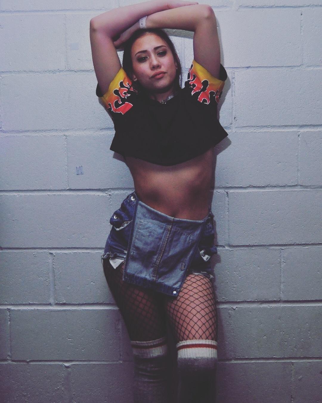 ✨PEACHYY LONDON VIPs✨ March 1 😘 profile image