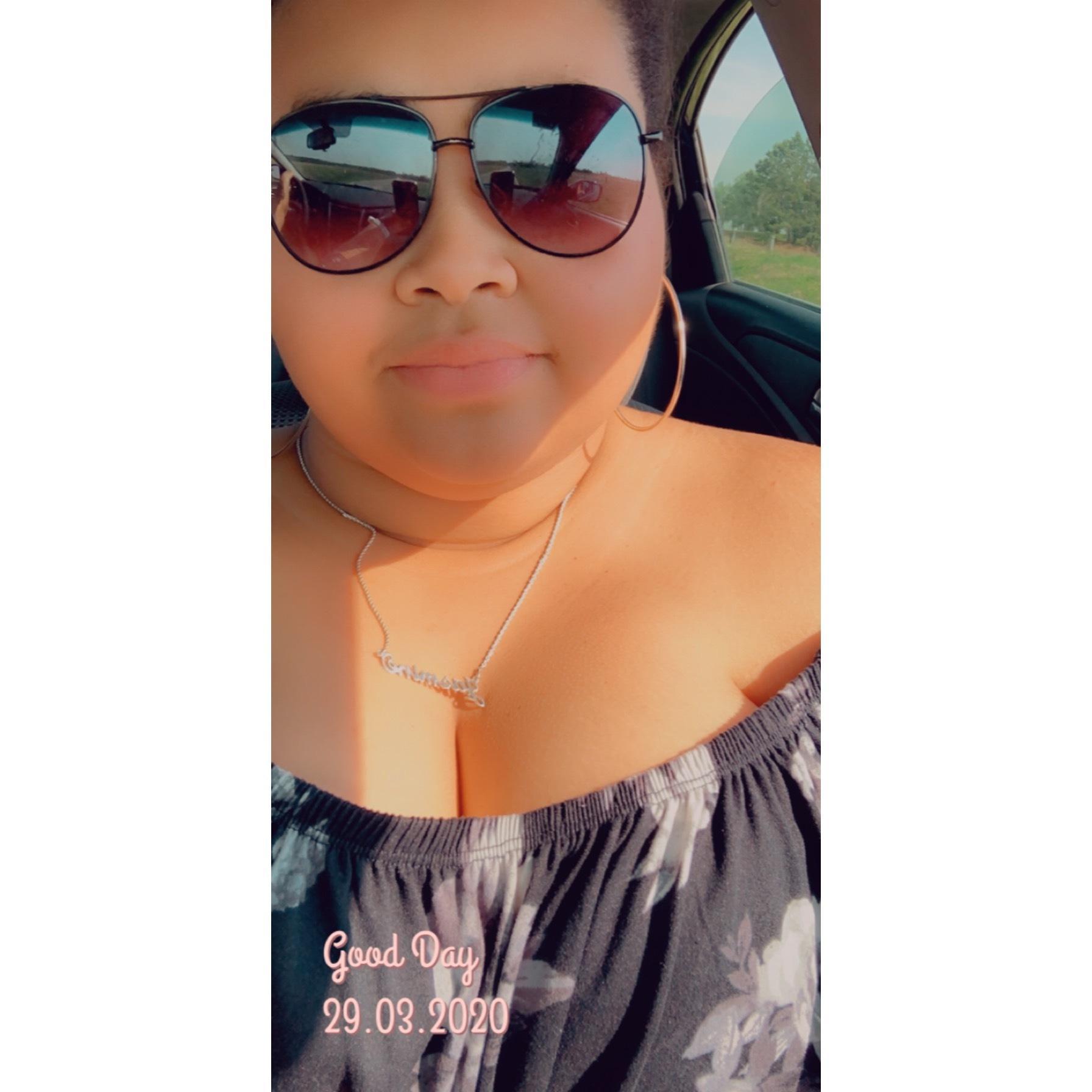 Peaches 🍑 profile image